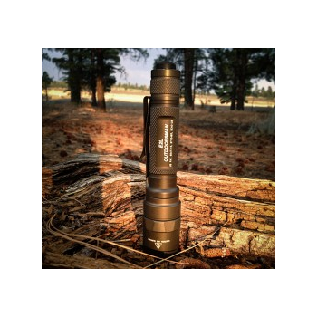 Surefire E2L OUTDOORSMAN